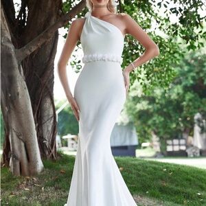 Summertime White Beautiful down to earth Dinner Dresses or Date Night Dresses